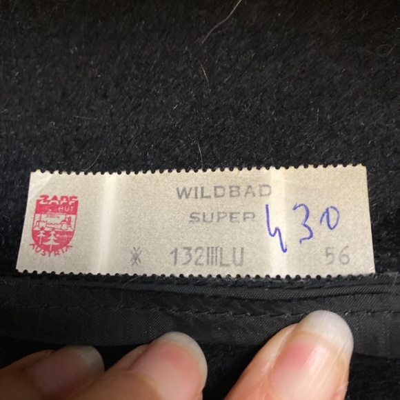 Vintage Original-Lanz Salzburg-Wien Velvet Austrian Hat - Picture 5 of 8